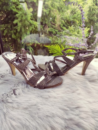 Small swan high heels - small,