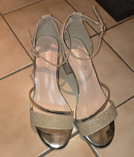 Goldene glitzer sandaletten - goldene,
